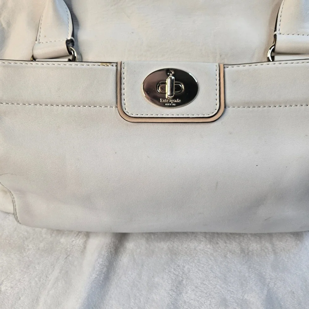 vintage Kate Spade NY White Leather Tote Bag Turn Lock Pocket Striped Lining